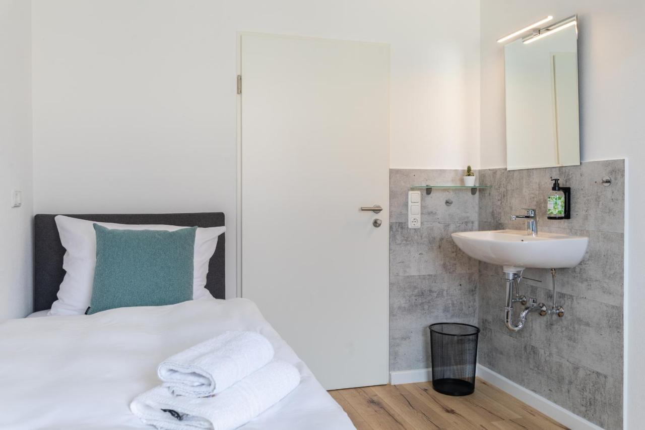 Hotel Clement - *