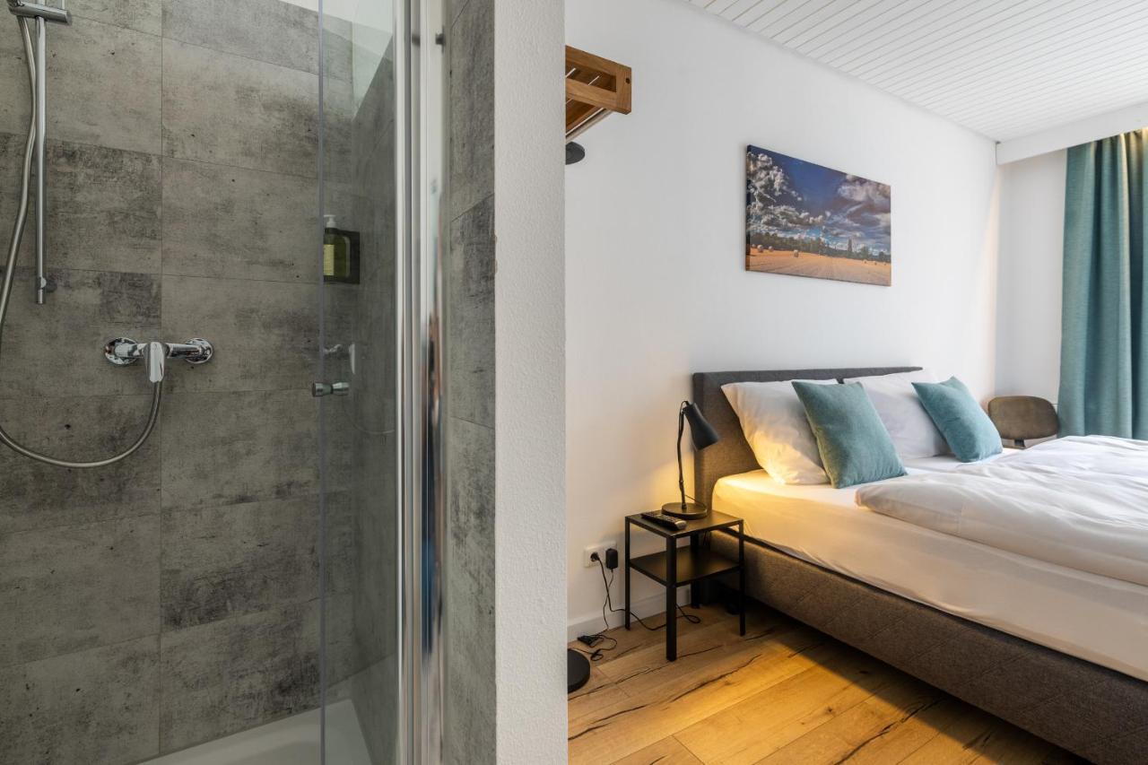 Hotel Clement - *