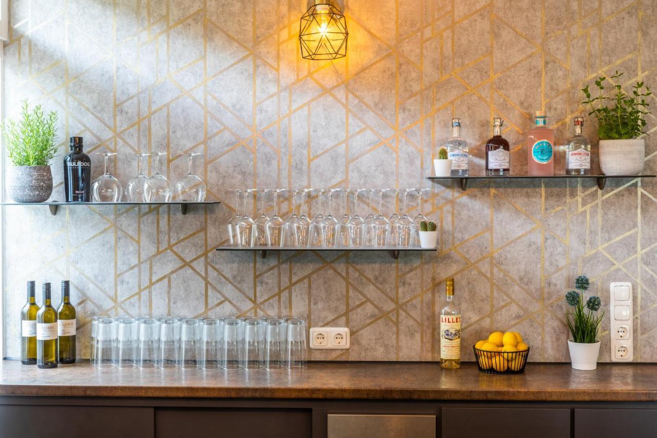 Hotel Clement - *
